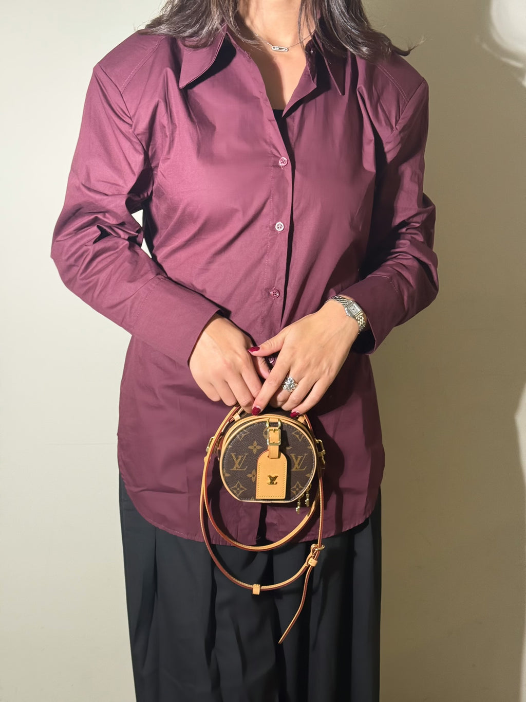 Chemise à épaulettes et réglable ajustable