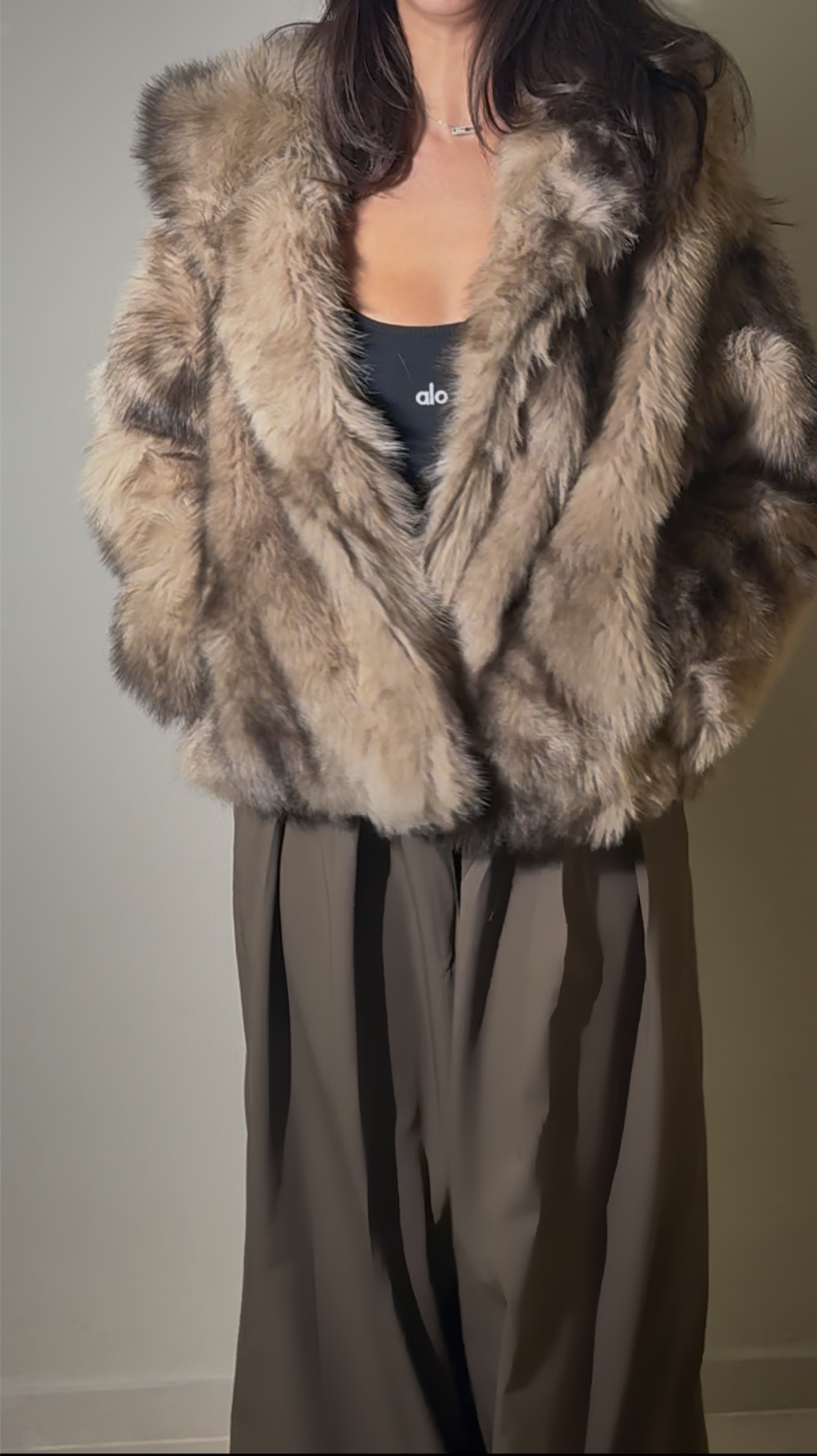 Manteau vegan large à capuche